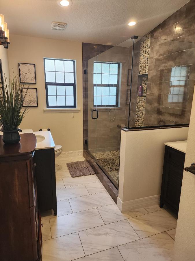 The Villa Orlando@College Park. Sleeps16 Bagian luar foto