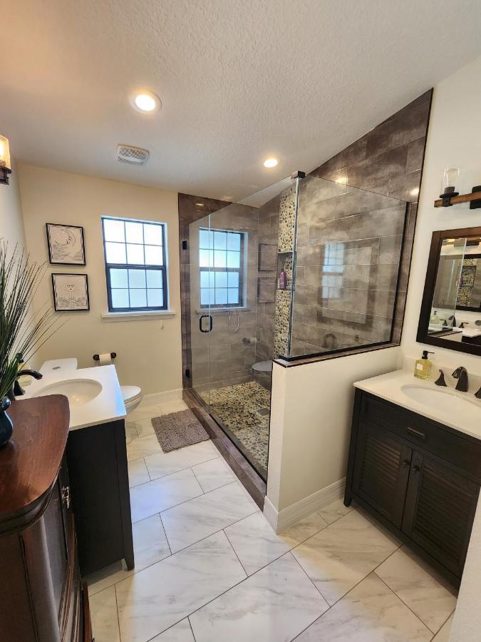 The Villa Orlando@College Park. Sleeps16 Bagian luar foto