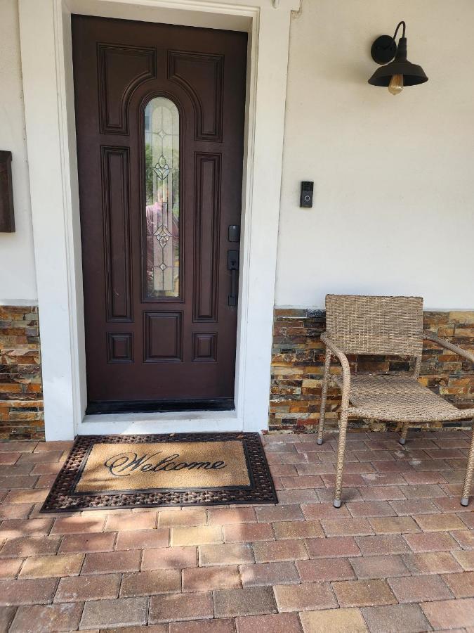 The Villa Orlando@College Park. Sleeps16 Bagian luar foto